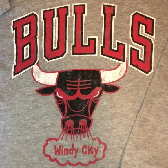 Chicago Bulls Harwood Classics Sweatshirt - Picture 2 of 10